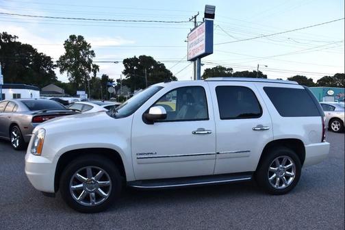 2010 GMC Yukon Denali