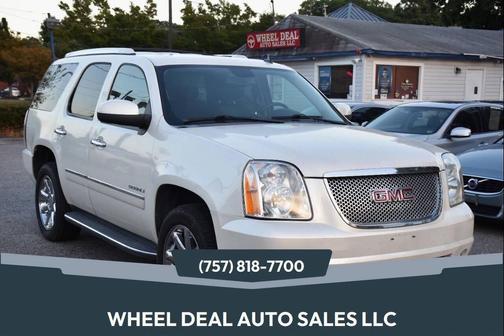 White 2010 GMC Yukon Denali