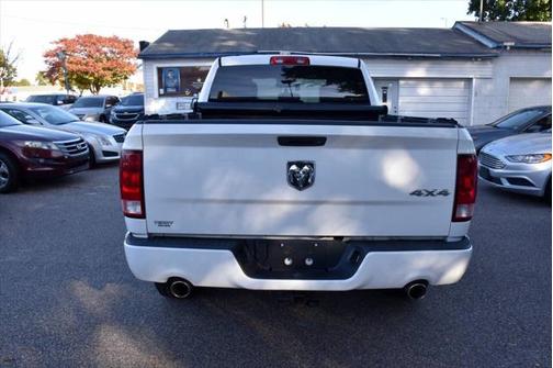 2016 RAM 1500 Tradesman/Express