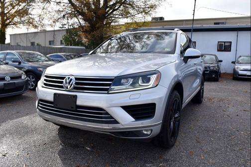 2017 Volkswagen Touareg V6 Wolfsburg Edition