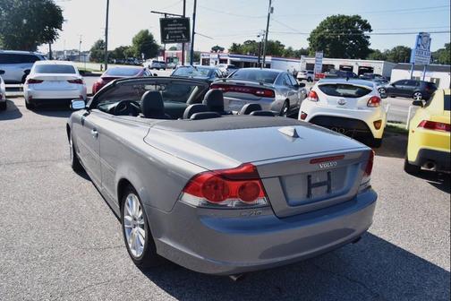 Pewter 2007 Volvo C70 T5