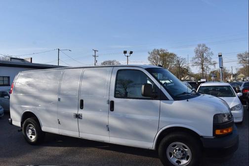 2018 Chevrolet Express 2500 Work Van