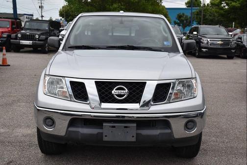 Radiant Silver 2011 Nissan Frontier SV