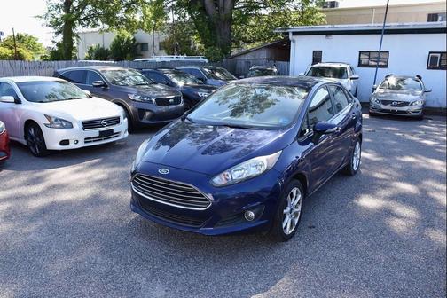 Blue 2016 Ford Fiesta SE