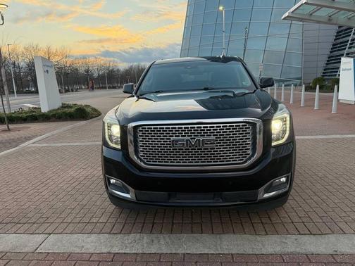 Onyx Black 2017 GMC Yukon Denali