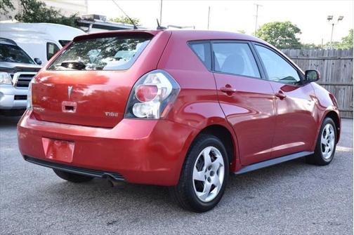 2009 Pontiac Vibe Base
