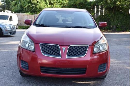 2009 Pontiac Vibe Base