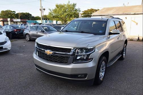 Gold 2017 Chevrolet Tahoe LT