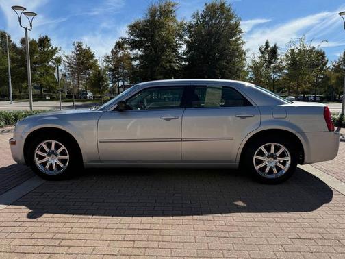 2008 Chrysler 300 Limited