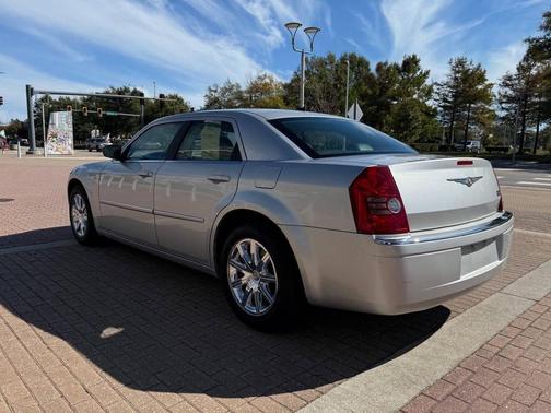2008 Chrysler 300 Limited