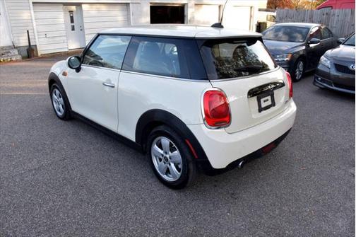 2017 MINI Hardtop Cooper