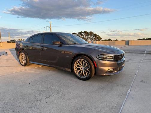 2019 Dodge Charger R/T