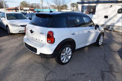 2015 MINI Countryman Cooper