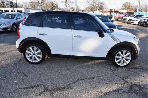 2015 MINI Countryman Cooper