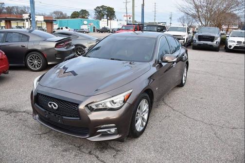 2015 INFINITI Q50 Premium