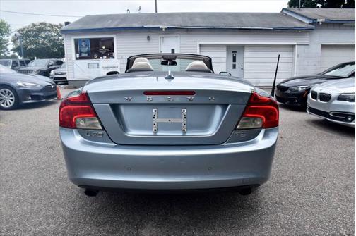 2012 Volvo C70 T5 2dr Convertible