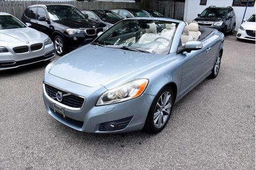 2012 Volvo C70 T5 2dr Convertible