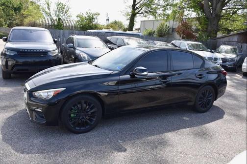 Black 2018 INFINITI Q50 3.0t LUXE