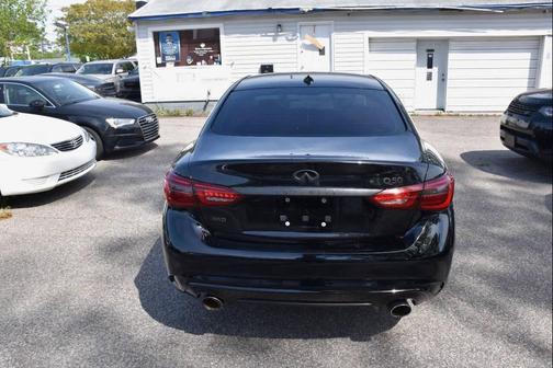 Black 2018 INFINITI Q50 3.0t LUXE