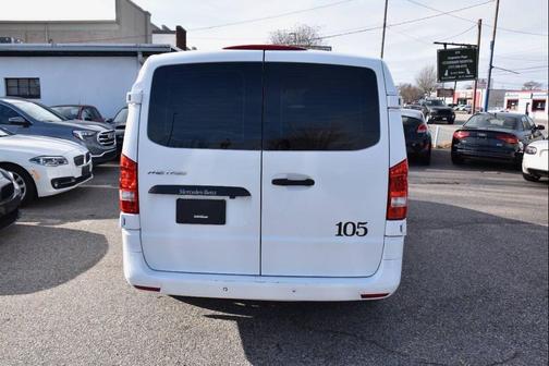 2020 Mercedes-Benz Metris Base