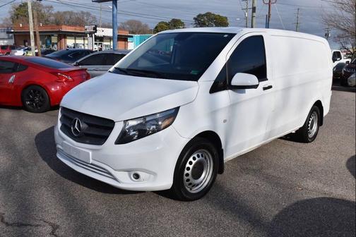 2020 Mercedes-Benz Metris Base