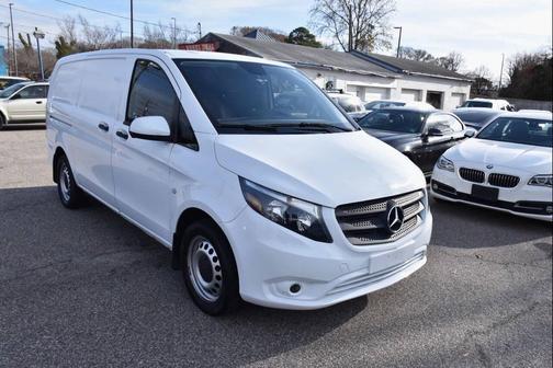 2020 Mercedes-Benz Metris Base