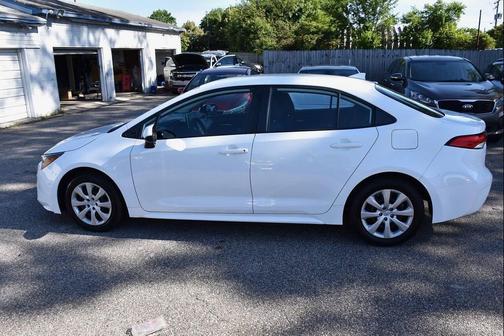 White 2020 Toyota Corolla LE