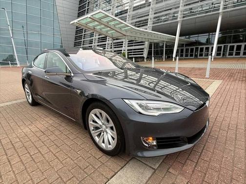 2017 Tesla Model S 75