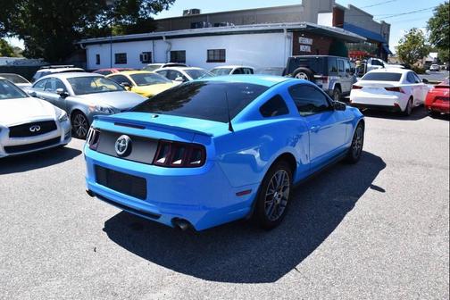 2013 Ford Mustang V6 Premium