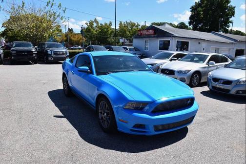 2013 Ford Mustang V6 Premium