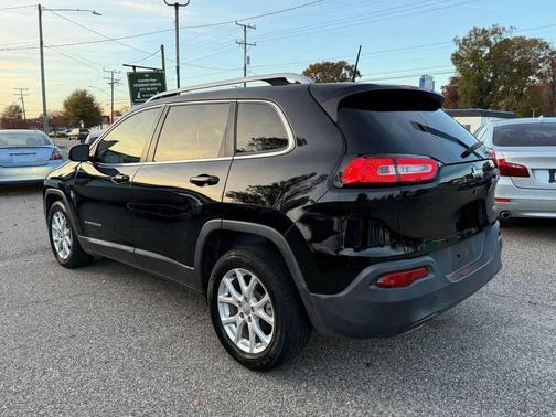 2018 Jeep Cherokee Latitude Plus