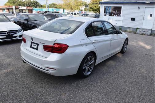 2018 BMW 330 xDrive