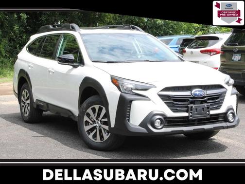 Crystal White Pearl 2025 Subaru Outback Premium