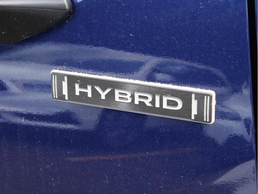 Sapphire Blue Pearl 2025 Subaru Forester Sport Hybrid