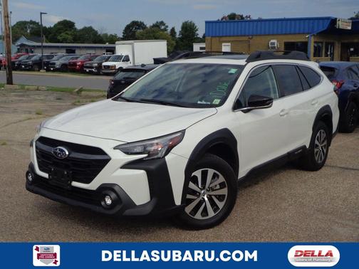 Crystal White Pearl 2025 Subaru Outback Premium SUV