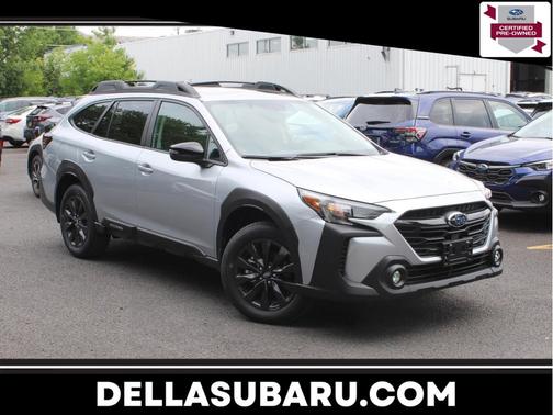 Ice Silver Metallic 2025 Subaru Outback Onyx Edition
