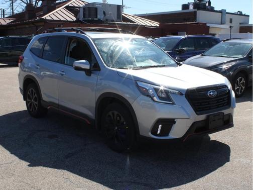 Ice Silver Metallic 2023 Subaru Forester Sport