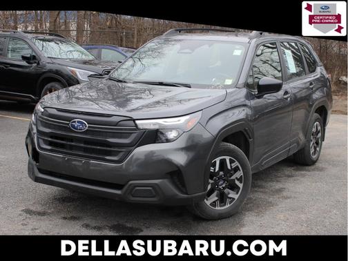 Magnetite Gray Metallic 2025 Subaru Forester Base