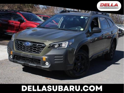 Autumn Green Metallic 2023 Subaru Outback Wilderness