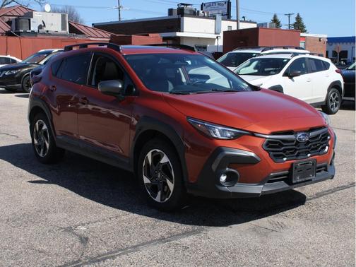 Sun Blaze Pearl 2024 Subaru Crosstrek Limited