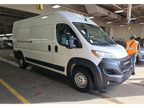 Bright White Clearcoat 2026 RAM ProMaster 2500 High Roof