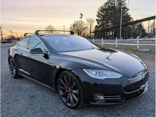 Black 2016 Tesla Model S P90D