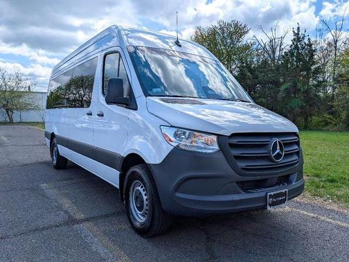 Arctic White 2025 Mercedes-Benz Sprinter 2500 High Roof