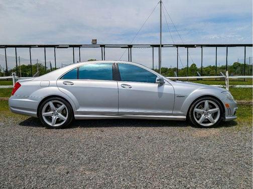 Iridium Silver Metallic 2010 Mercedes-Benz S-Class S 63 AMG