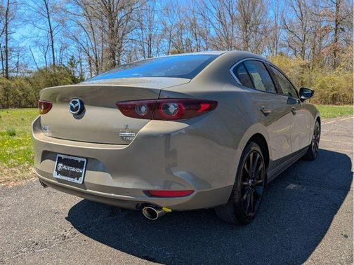 Zircon Sand Metallic 2024 Mazda Mazda3 2.5 Carbon Turbo