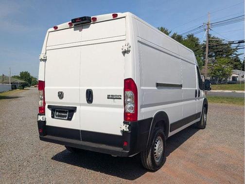 Bright White Clearcoat 2026 RAM ProMaster 2500 High Roof