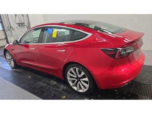 2018 Tesla Model 3 Long Range