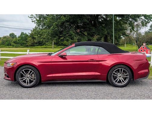 2017 Ford Mustang EcoBoost Premium