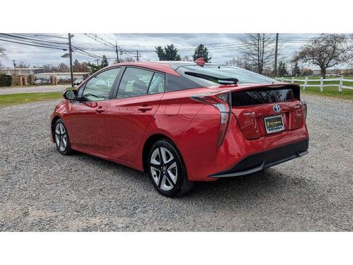 2016 Toyota Prius Three Touring