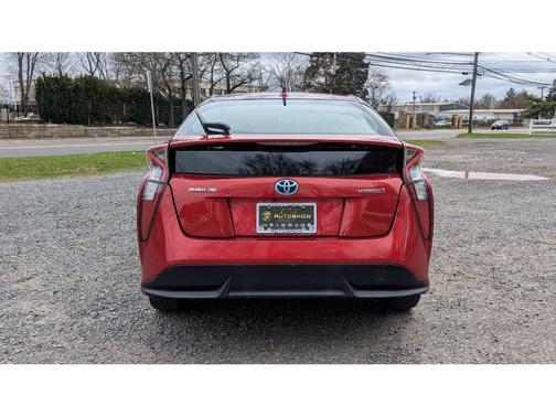 2016 Toyota Prius Three Touring